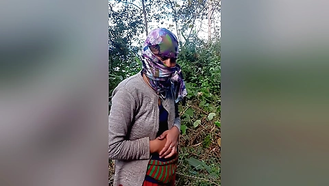 Amateur hairy girl sucking doggystyle cock outdoors