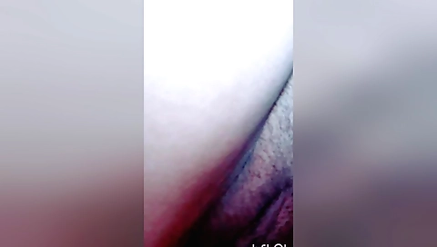 Indian bhabhi is doing masturbation all the people have woken up