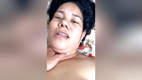 Brunette takes a huge dick in her mouth from above her face