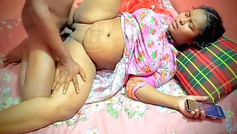 Indian hottie with big boobs is fucking with her boyfriend