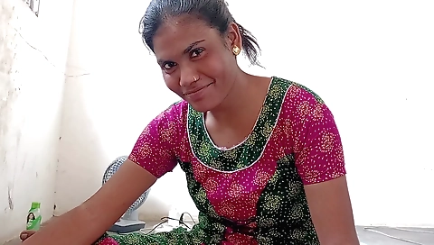 Indian amateur hairy brunette deepthroat with hairy pussy