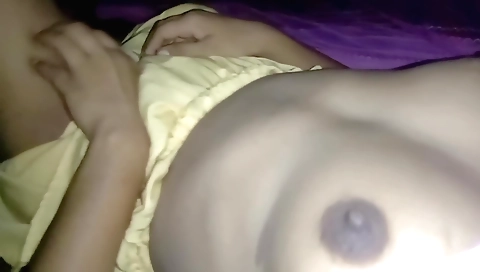 Indian college girl with very hot body is going to fuck