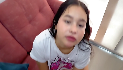 Stepmother teaches me how to fuck a girl in amateur porn