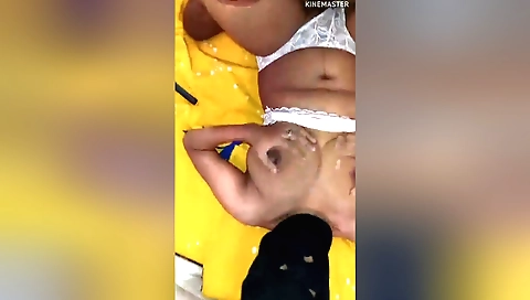 Sexy amateur woman and her hubby make a great sex show