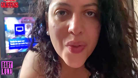 Sexy amateur indian babe sucks dick all up and rides