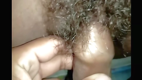 Sexy amateur teen shows her large ass and a juicy pussy