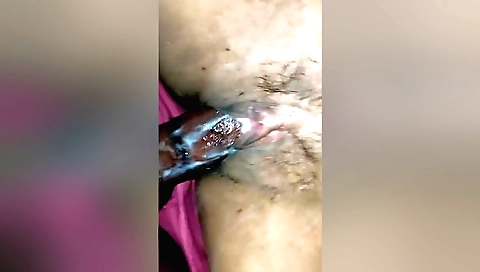 Indian slut is getting creampied in her hairy pussy