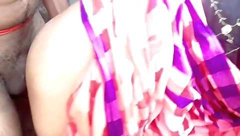 Amateur porn video with a hot brunette and a young hot guy