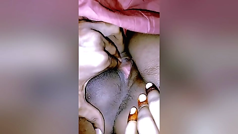 Indian girl seduces in pov and gets her body displayed