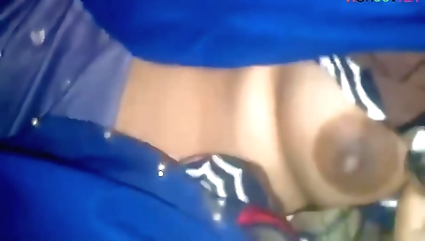 Solo female amateur indian movie with a hot muslim girlfriend