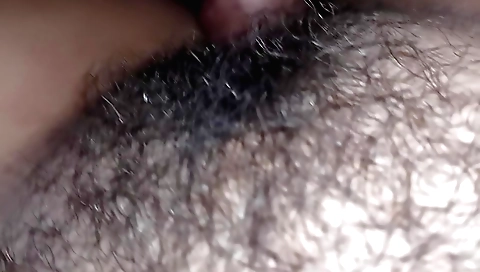 Amateur fetish hairy sex with a girl in the shower