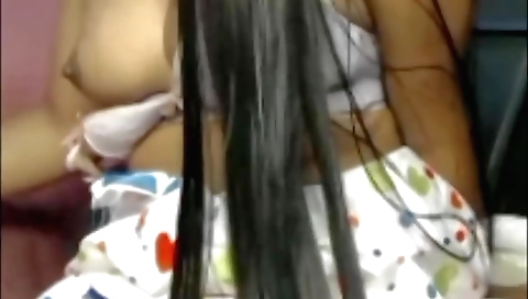 Hot chick in sexy panties masturbates on hd webcam