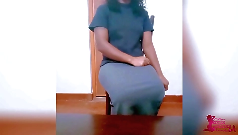 Amateur brunette with a natural body fucks on camera