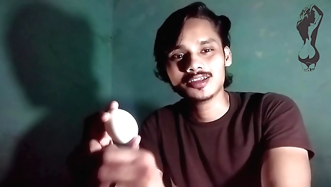 Indian teen 45+ eating junk food in homemade video
