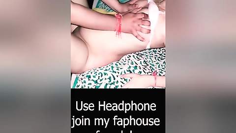 Hot girl with a wife gets off on her own in bedroom