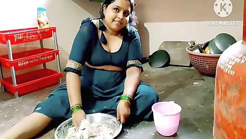 Indian teen gets fucked in the kitchen in hot video