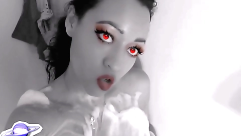 Latina witch plays with her clit and then sucks her own
