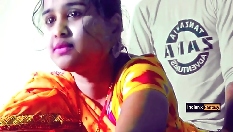 Indian brunette gets fucked by a Muslim in the kitchen