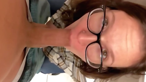 Brunette milf with sexy body and a sexy body gets fucked