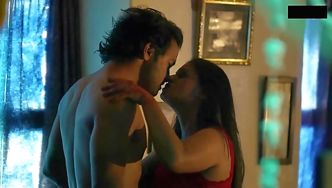 Bollywood lassie with real big tits and a hot body