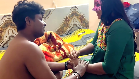Indian stepsister fucks her stepbrother's stepsister