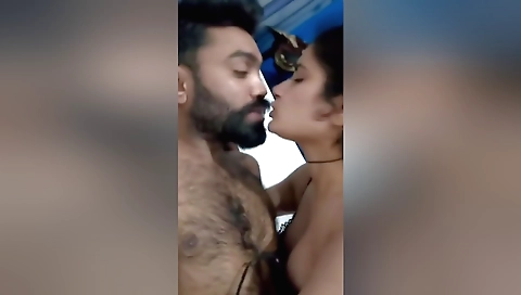Amateur brunette with a cute face 18+ and a sexy ass