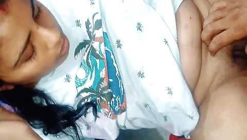 Indian girl with round butt fingered by two fingers
