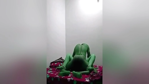 I love my girlfriend playing with her small clit on webcam