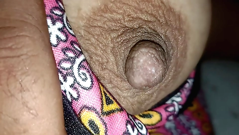 Solo video showing the girl riding on her own hard cock