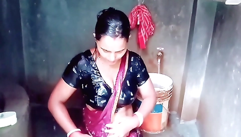 Indian girl with round tits makes out with her stepbrother