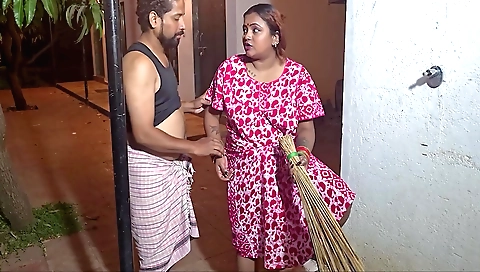 Indian milf with big natural boobs enjoys a threesome