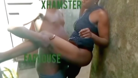 African girlfriend plays with her french lover in the bed