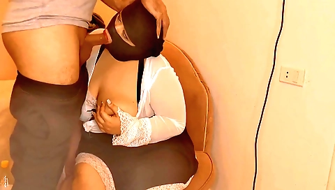 Indian girl gets fucked by a big-banged prostitute