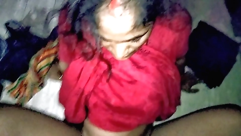 Amateur indian brunette 18+ slut is getting her wet pussy