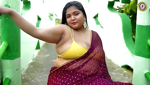 Indian brunette shows off her big boobs and sexy body