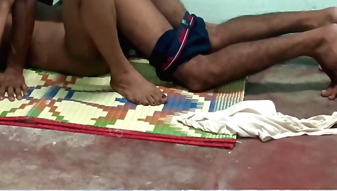 Indian porn video show a nude girl sucking and getting banged