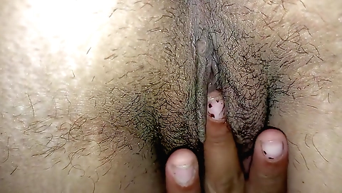 Indian brunette hairy pussy video with a sexy face