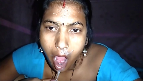 Horny amateur big tits milf faceshot with her pussy