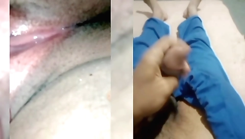 Kinky Pakistani actress takes off her top and penetrates