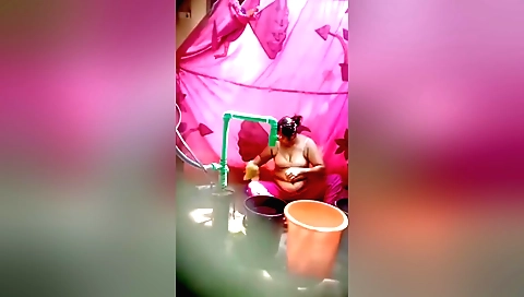Indian chick seduced in bed and was playing with herself