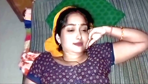 Indian brunette 18+ amateur sex tape with hairy pussy