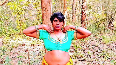 Indian girl is a true slut and this video shows how hot she really is