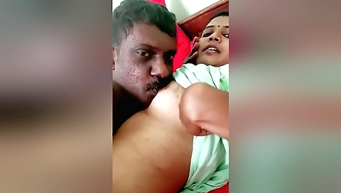 Indian cleft fuck video in the cleft of a beautiful babe
