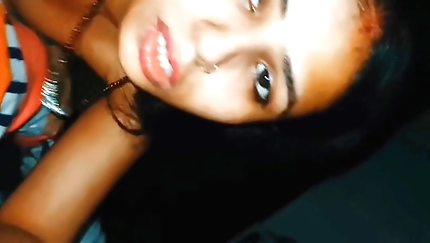 Indian girl takes his penis in hot cunt and fucks him up