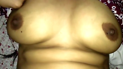Chubby brunette gets fucked in a homemade amateur pov clip