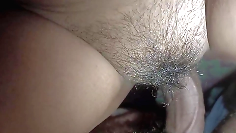 Hot amateur girl fucked and cummed hard on the bed